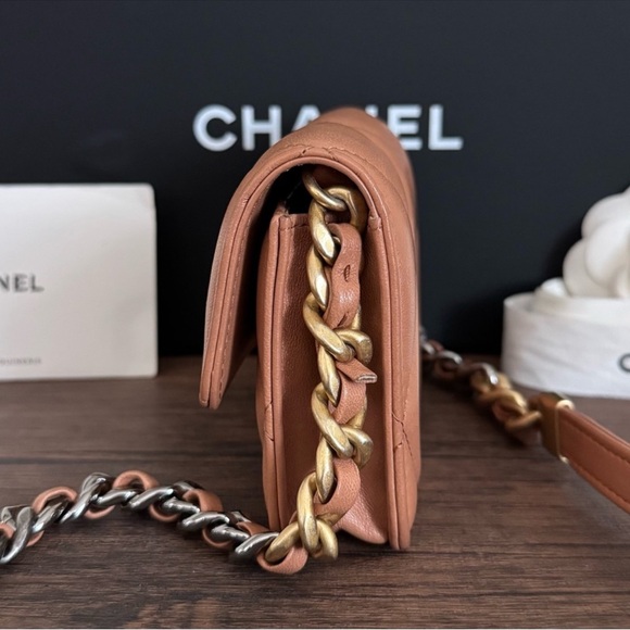 🍀🍀🍀PETER THOMAS ROTH COLLAGEN EYE PATCHES!
And a Snap St. Patrick’s Day Bracelet - Picture 8 of 11